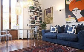 Comecasa Porta Romana Elegant Apartment